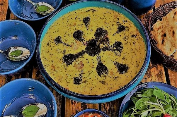 طرز تهیه اصلی آش ترخینه